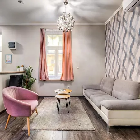 Lägenhet Akacfa-a13 Center 2 Bedroom Budapest