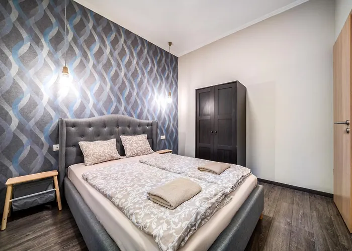 Akacfa-a13 Center 2 Bedroom *
