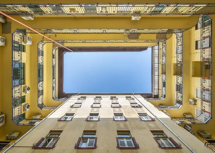 Akacfa-a13 Center 2 Bedroom Apartament Budapesta