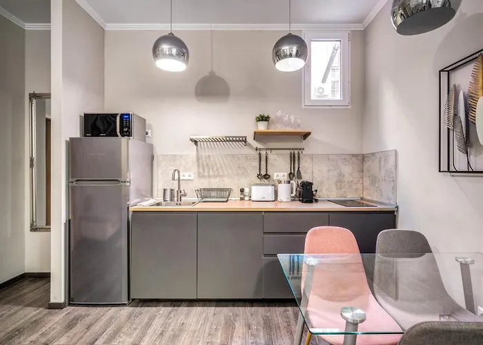 Akacfa-a13 Center 2 Bedroom