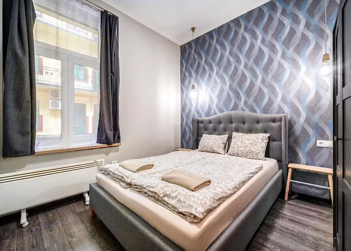 Akacfa-a13 Center 2 Bedroom