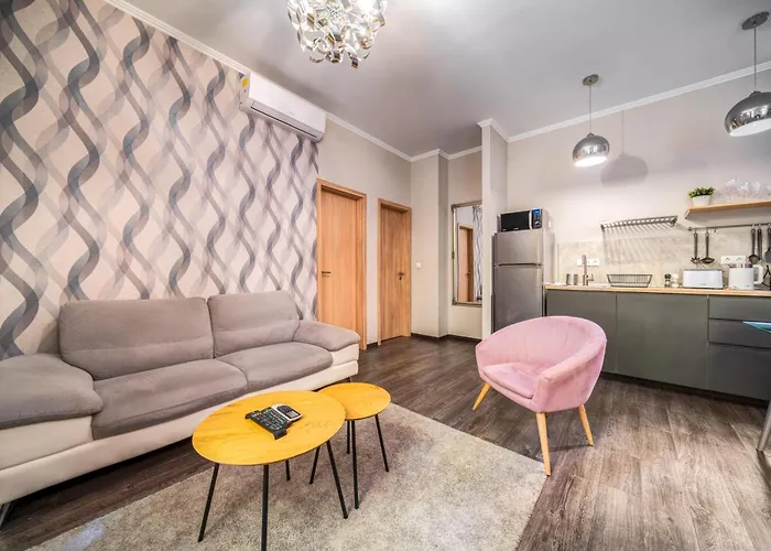 Akacfa-a13 Center 2 Bedroom Apartament