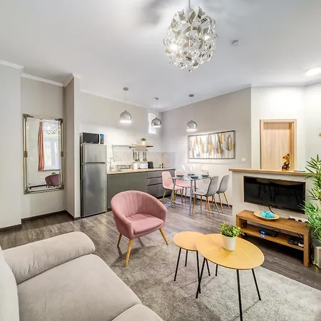 Akacfa-a13 Center 2 Bedroom * Budapest