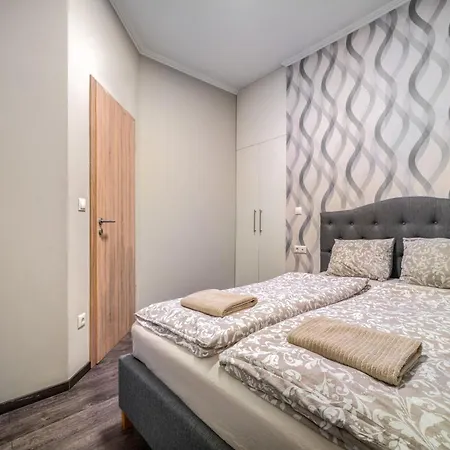 Akacfa-a13 Center 2 Bedroom * 布达佩斯