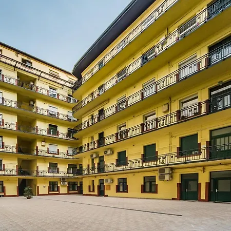 Akacfa-a13 Center 2 Bedroom *