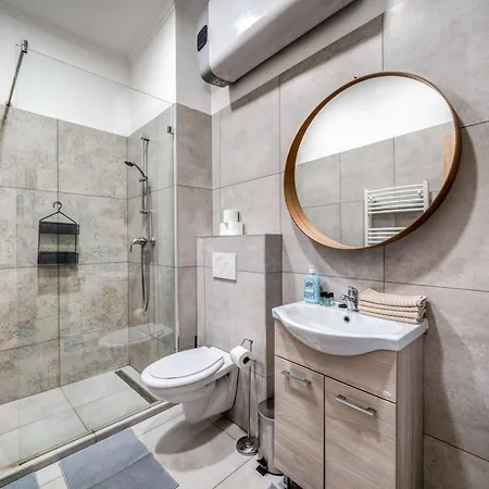 Akácfa 13 Center 2 Bedroom Budapest